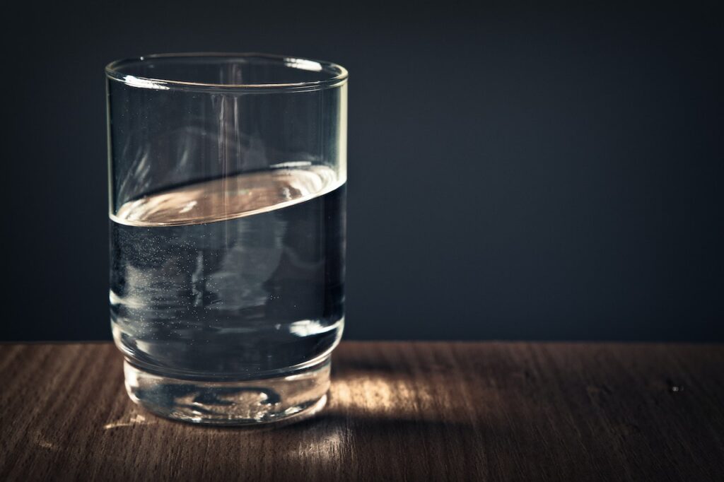 vizes pohár